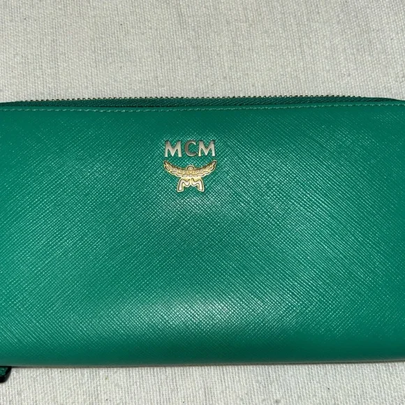 MCM Long zippy green wallet - Picture 9 of 14